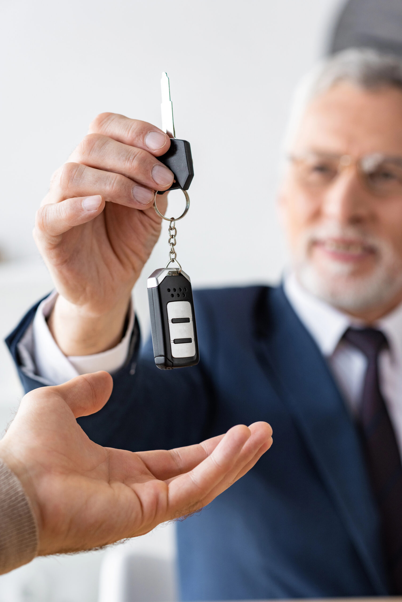 Carro de renta gratis después de un accidente con ayuda de Craig Swapp & Associates.