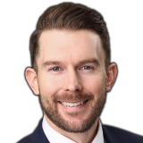 Abogado de Accidentes – Ryan Swapp en Utah Ryan Swapp, abogado de accidentes ayudando a cliente latino en Utah